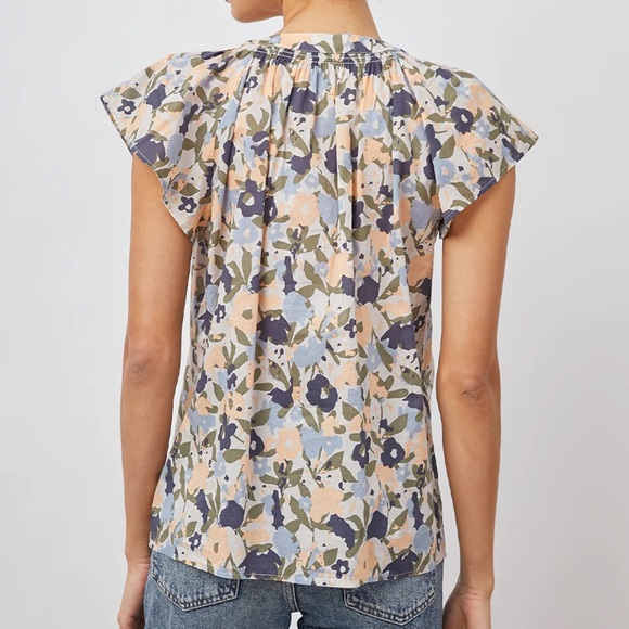 Rails NWT Alena Mod Floral Top Size Small - Picture 5 of 15